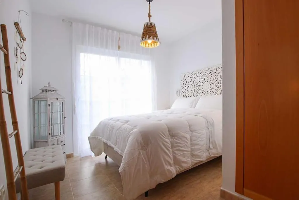 Apartamento De 1 Dormitorio Centro De Estepona 0*,